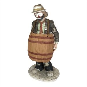 Emmett Kelly Jr. collectible figure limited number Over A Barrel clown 1930’s